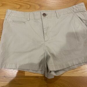GAP Women's Tan Relaxed Shorts
